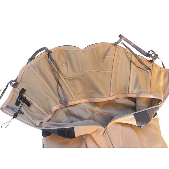 Bcbg strapless / adjustable spaghetti straps  size 0 - Picture 12 of 16